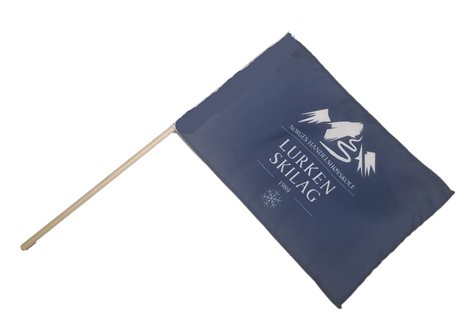 Handflagg-med-trepinne-Lurken-skilag