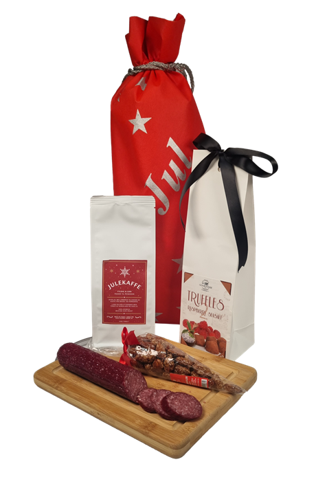 Julemiks-gavepose-med-spekemat-sjokolade-julekaffe-brente-mandler