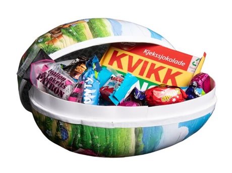 Påskeegg 18 cm fylt med 350 g innpakkede biter