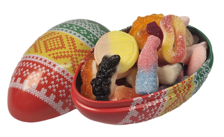 Påskeegg med MARIUS®mønsteret fylt med smågodt