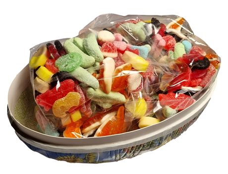 Stort påskeegg med 2,5 kg smågodt