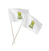 Flagg-med-trepinne-og-eget-trykk-resirkulert-materiale-rpet