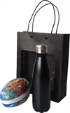 Flaske og påsPåskegaver med sort termos flaske og påskeeggkeegg