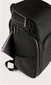 Ryggsekk-Original-Cabin-Pack-fra-Tracker-laptop-siden